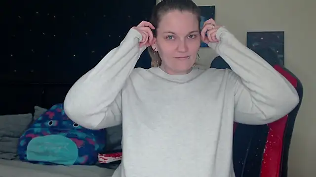 Snapshot of ToxicLilly chatting on 01.22.25 ToxicLilly online show from 01.22.25