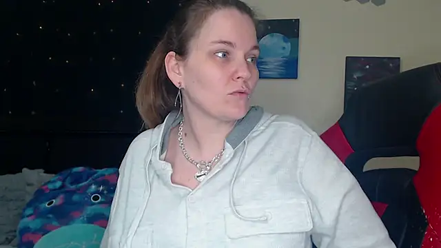 Snapshot of ToxicLilly chatting on 03.01.25 ToxicLilly online show from 03.01.25