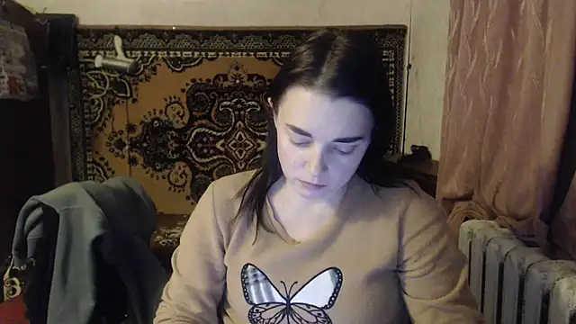 Snapshot of AlisaLaDiva chatting on 01.10.25 AlisaLaDiva online show from 01.10.25