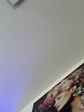Snapshot of newMichelle chatting on 05.18.26 newMichelle online show from 05.18.26