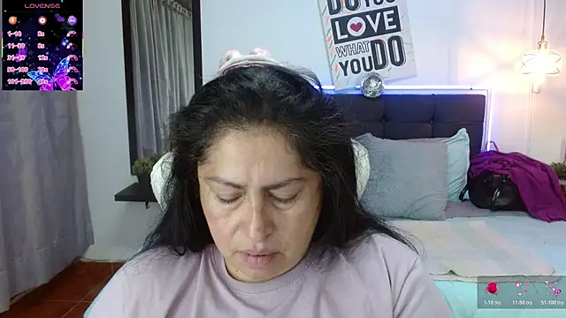 Snapshot of Keyla01_ chatting on 03.10.26 Keyla01 online show from 03.10.26