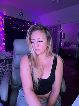 Snapshot of sage_love chatting on 01.17.26 sage love online show from 01.17.26