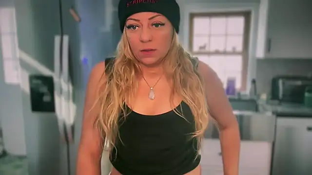 Snapshot of sage_love chatting on 02.11.26 sage love online show from 02.11.26