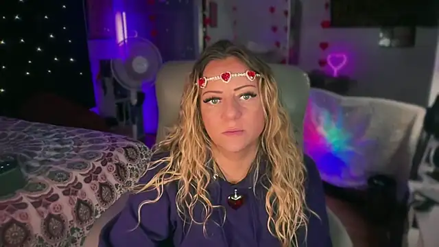 Snapshot of sage_love chatting on 02.14.26 sage love online show from 02.14.26