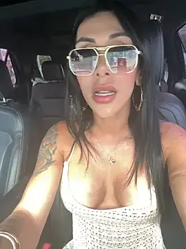 Snapshot of morganaramirez chatting on 01.03.25 morganaramirez online show from 01.03.25