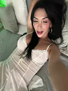 Snapshot of morganaramirez chatting on 03.15.25 morganaramirez online show from 03.15.25