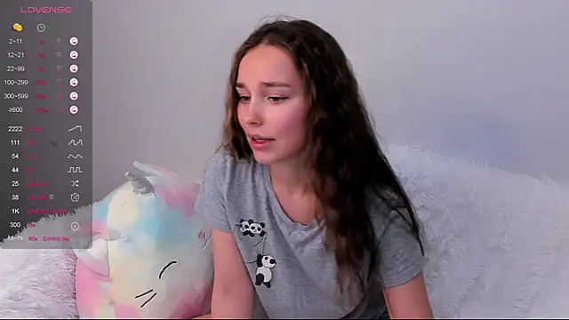 Snapshot of AliceOrlova chatting on 10.02.25 AliceOrlova online show from 10.02.25