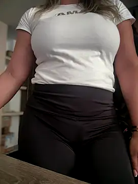 ValeryGrey online show from 10.14.25