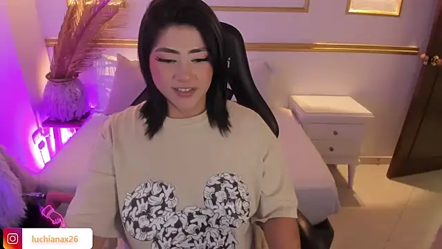 lucy26  online show from 03.22.25