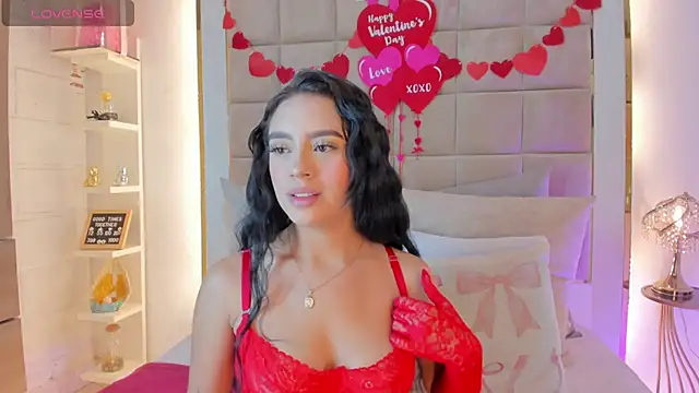 Victoria adaams online show from 02.14.25