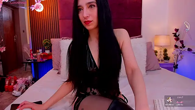 Snapshot of VanessaAngel chatting on 04.24.26 VanessaAngel online show from 04.24.26