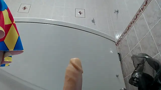 Snapshot of Crazy_team_ chatting on 01.03.25 Crazy team online show from 01.03.25