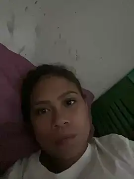 Snapshot of Imyourpinay chatting on 06.29.26 Imyourpinay online show from 06.29.26