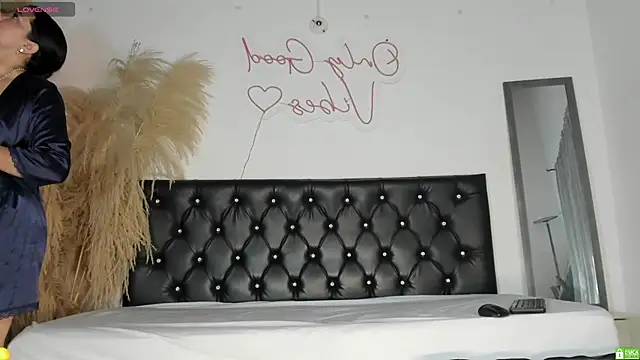 Bianka olivetto021 online show from 09.19.25