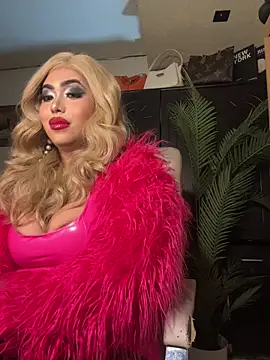 BigDominaMia online show from 02.12.26