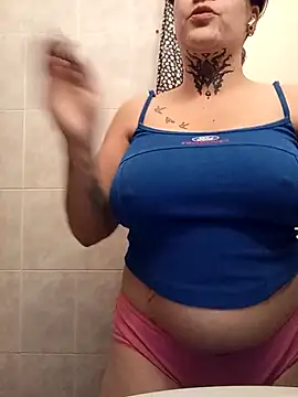 callmelouve online show from 11.17.25