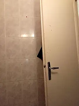 callmelouve online show from 12.14.25