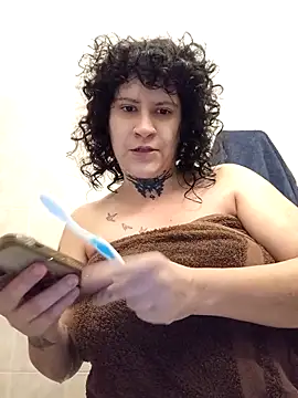 callmelouve online show from 12.20.25