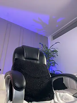 Frank Farrell online show from 04.14.26