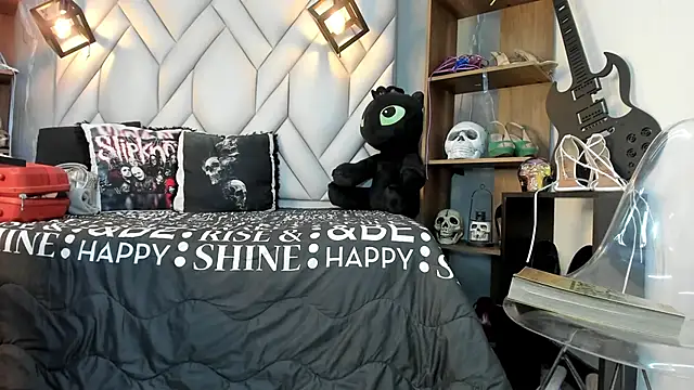 MirandaHaguen online show from 02.04.25