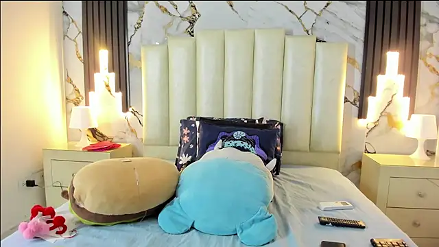 mollieblue69 online show from 02.14.25