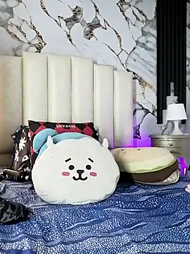 mollieblue69 online show from 11.12.25