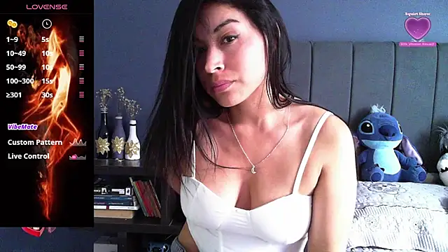 Snapshot of Sweet-Angie chatting on 09.25.25 Sweet-Angie online show from 09.25.25