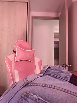 Snapshot of Anamhenao chatting on 02.27.26 Anamhenao online show from 02.27.26