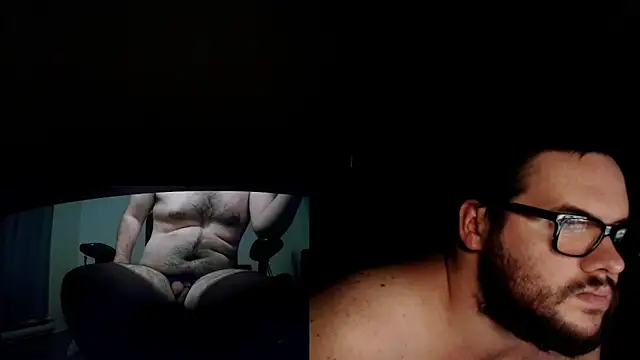 Snapshot of fck_boy123 chatting on 11.01.25 fck boy123 online show from 11.01.25