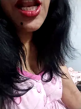 Snapshot of tharu_sweet chatting on 04.03.26 tharu sweet online show from 04.03.26