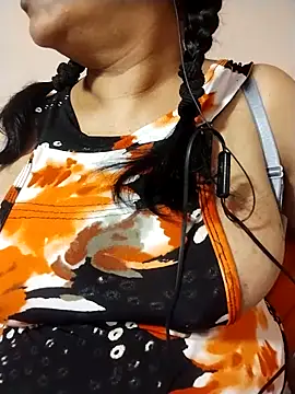 Snapshot of tharu_sweet chatting on 05.04.26 tharu sweet online show from 05.04.26