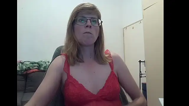 SavannaGirly online show from 11.24.25