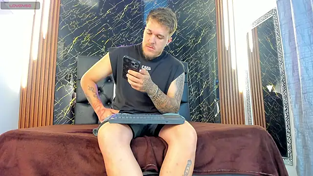 keane lee online show from 09.24.25