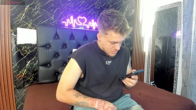 keane lee online show from 10.22.25