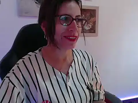 Snapshot of Chayla_Ruiz chatting on 12.26.24 Chayla Ruiz online show from 12.26.24