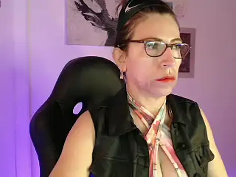 Snapshot of Chayla_Ruiz chatting on 01.31.25 Chayla Ruiz online show from 01.31.25