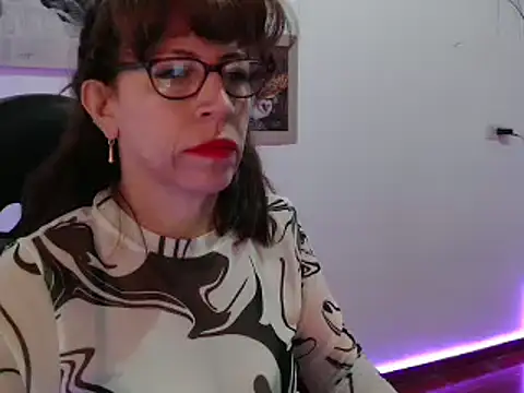 Snapshot of Chayla_Ruiz chatting on 02.03.25 Chayla Ruiz online show from 02.03.25