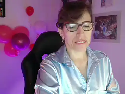 Snapshot of Chayla_Ruiz chatting on 02.16.25 Chayla Ruiz online show from 02.16.25