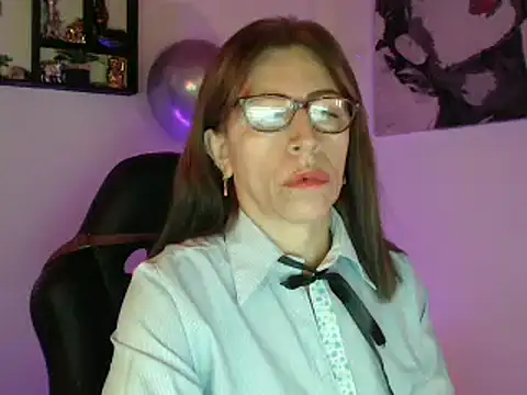 Snapshot of Chayla_Ruiz chatting on 03.03.25 Chayla Ruiz online show from 03.03.25