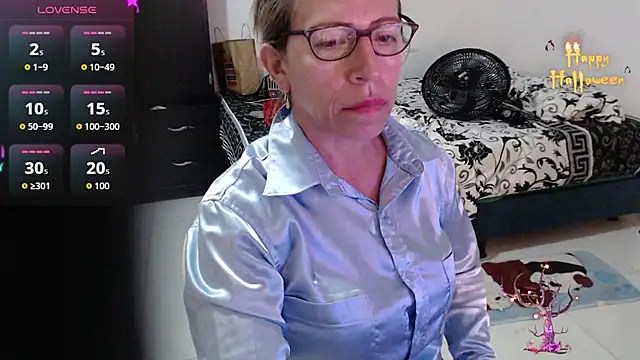 Chayla Ruiz online show from 10.23.25