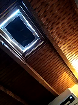 CurlyElisa online show from 10.25.25