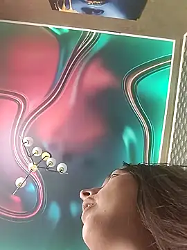 Snapshot of VallerieJones chatting on 03.22.25 VallerieJones online show from 03.22.25