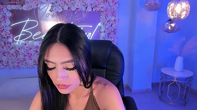 JadeEvansX online show from 12.24.24