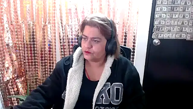 NAILAH SANZ online show from 03.01.25