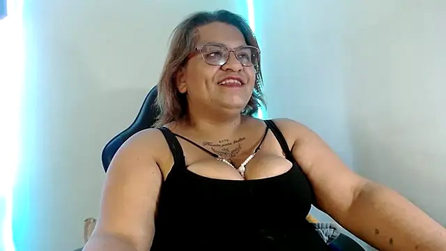 NAILAH SANZ online show from 09.21.25