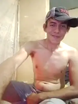 Snapshot of MarsWood chatting on 11.29.25 MarsWood online show from 11.29.25