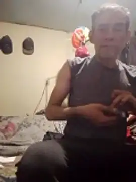 Snapshot of MarsWood chatting on 01.16.26 MarsWood online show from 01.16.26