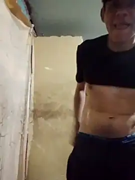 Snapshot of MarsWood chatting on 01.18.26 MarsWood online show from 01.18.26