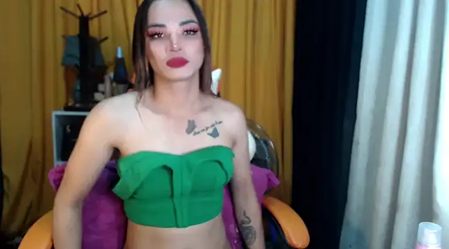 Snapshot of Deliciouscumsxz chatting on 12.08.24 Deliciouscumsxz online show from 12.08.24