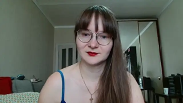 KiraGoldens online show from 06.11.26